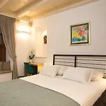 Villa Four Winds III